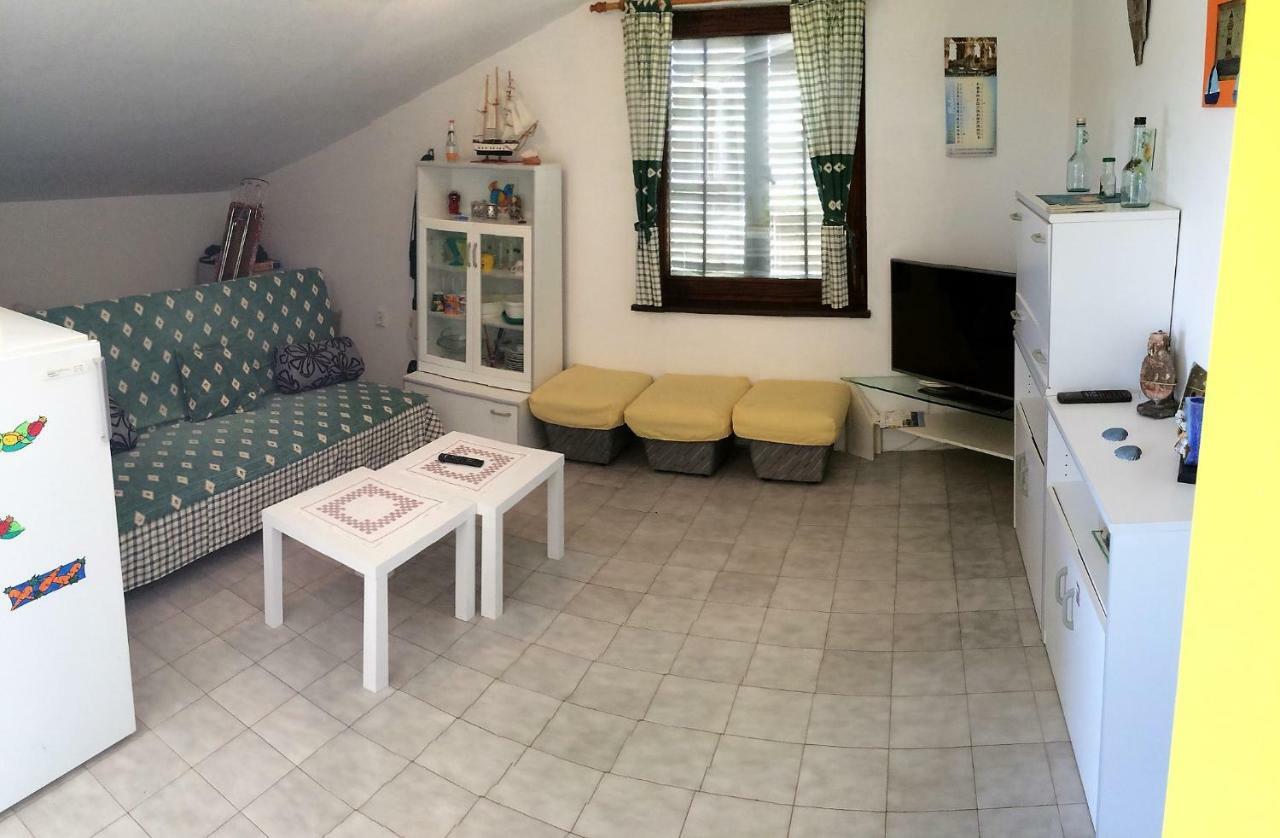Apartments Markelj Lovrečica Kültér fotó