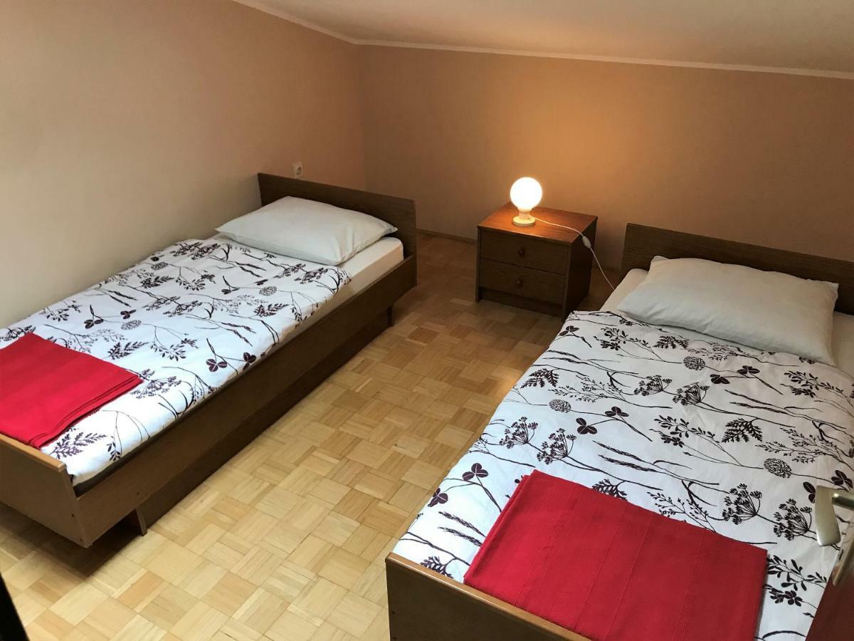 Apartments Markelj Lovrečica Kültér fotó